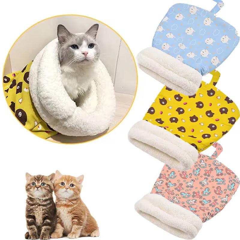 Cozy Cat Sleeping Bag – Soft, Fluffy, and Comfortable Nest for Kittens and Puppies - FureverPawPrint